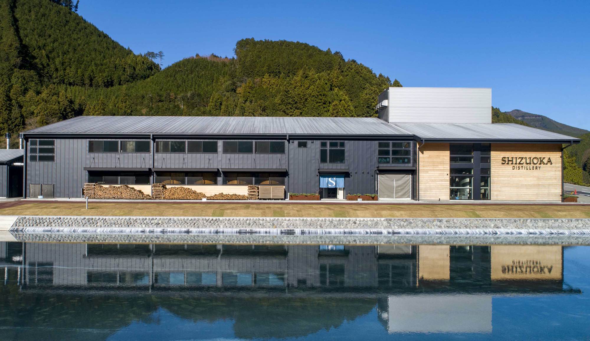 ガイアフロー静岡蒸溜所の風景